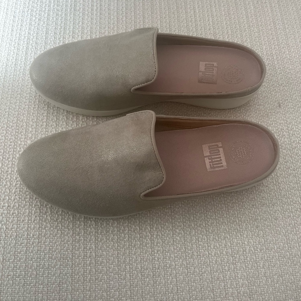 Fitflop superskate mules gold iridescent size 9 brand new